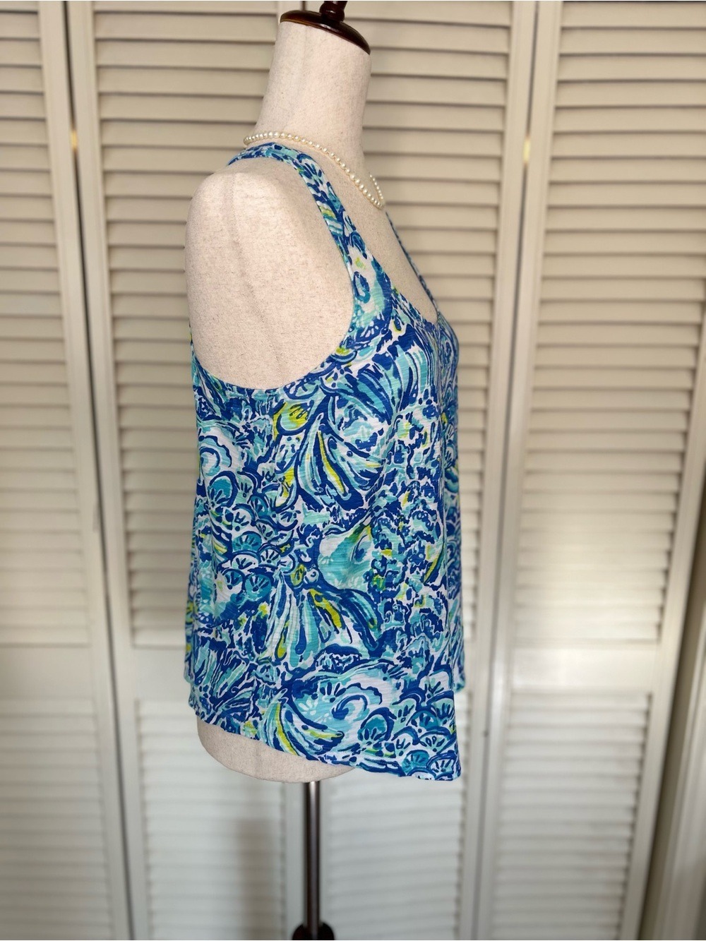 Lilly Pulitzer Cordelia Blue Paisley Racerback  Tank | Size Small - Picture 4 of 9